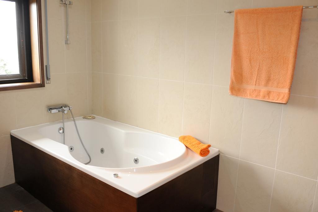 アヴェイロCasa Da Ribeiraアパートメント エクステリア 写真